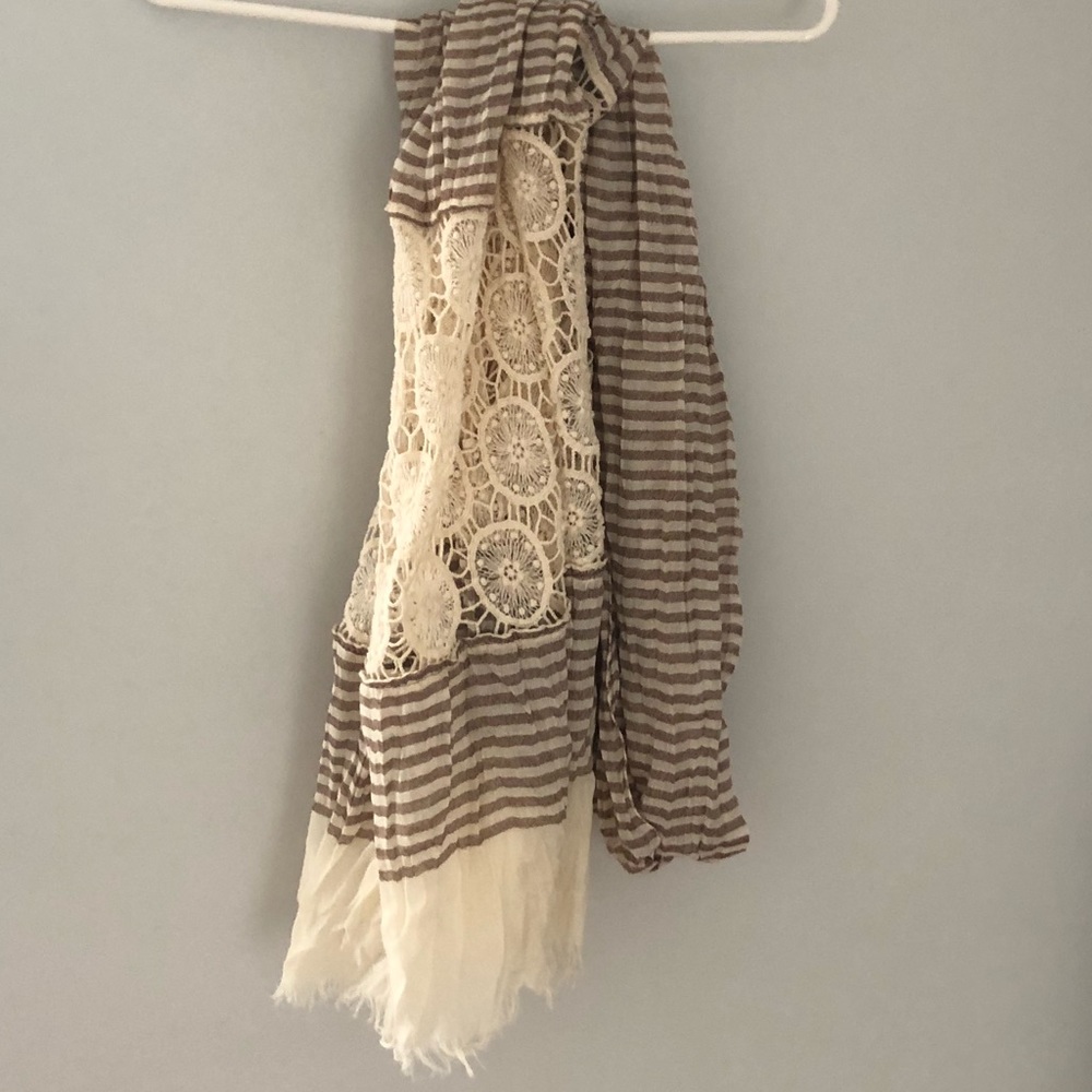 Origami by Vivian Scarf